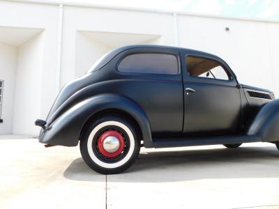 1937 Ford Tudor