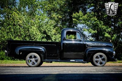 1951 Ford F2