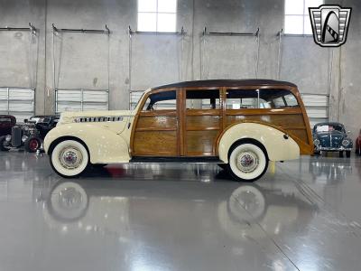 1940 Packard 110