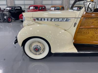 1940 Packard 110