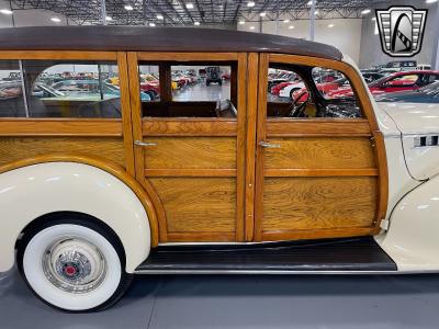 1940 Packard 110