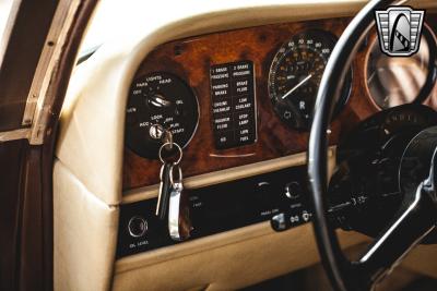 1979 Rolls - Royce Silver Wraith