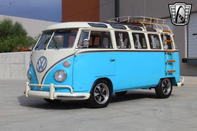 1973 Volkswagen Kombi Bus