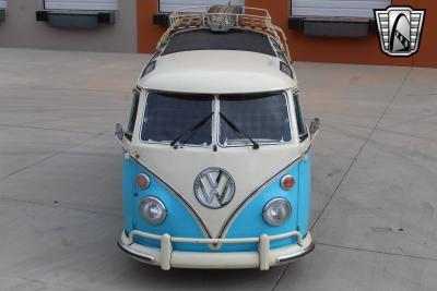 1973 Volkswagen Kombi Bus