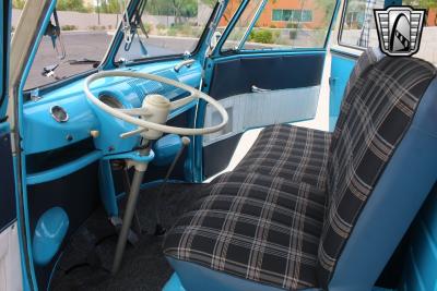 1973 Volkswagen Kombi Bus