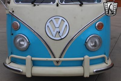 1973 Volkswagen Kombi Bus