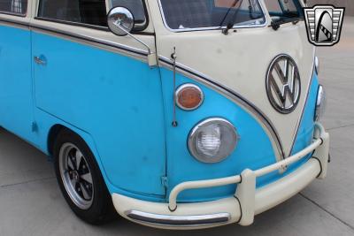 1973 Volkswagen Kombi Bus