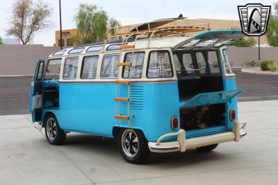 1973 Volkswagen Kombi Bus