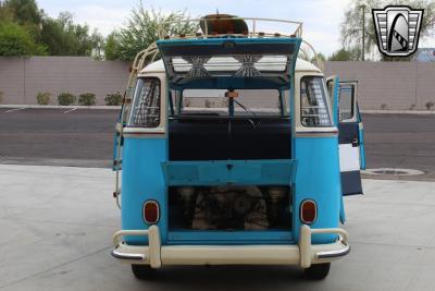 1973 Volkswagen Kombi Bus