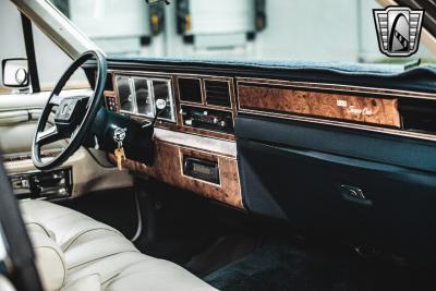 1985 Lincoln Town Car