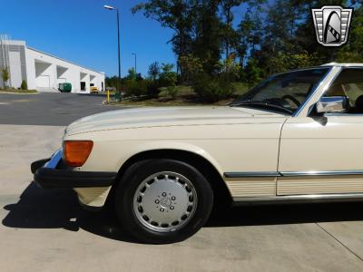 1987 Mercedes - Benz 560SL