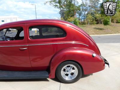 1940 Ford Deluxe