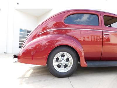 1940 Ford Deluxe