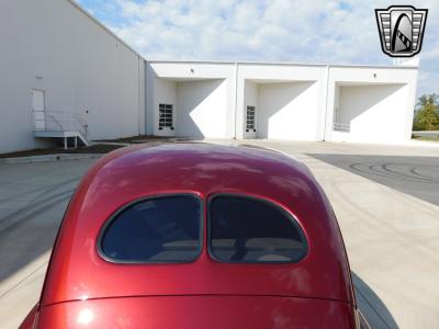 1940 Ford Deluxe