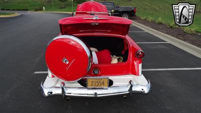 1954 Ford Crestline