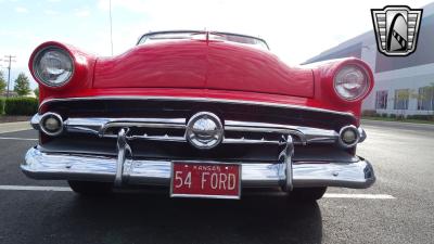 1954 Ford Crestline