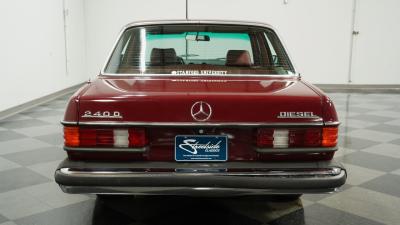 1983 Mercedes - Benz 240D