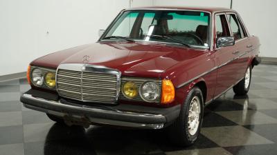 1983 Mercedes - Benz 240D