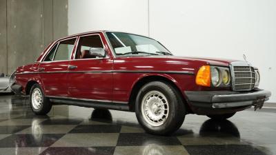 1983 Mercedes - Benz 240D