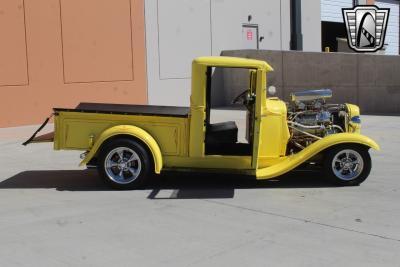 1932 Ford F100