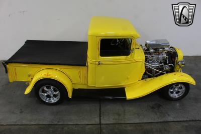 1932 Ford F100