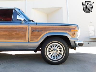 1991 Jeep Grand Wagoneer