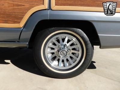 1991 Jeep Grand Wagoneer