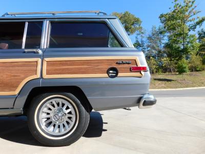 1991 Jeep Grand Wagoneer