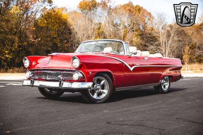 1955 Ford Sunliner