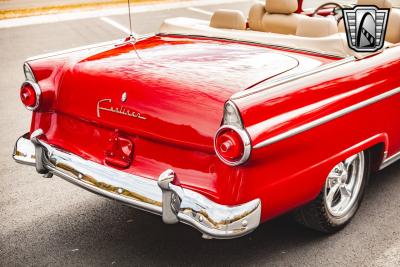 1955 Ford Sunliner