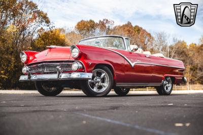 1955 Ford Sunliner