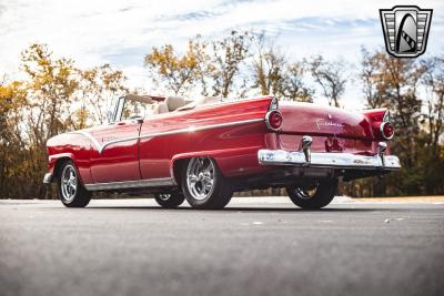 1955 Ford Sunliner