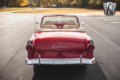 1955 Ford Sunliner