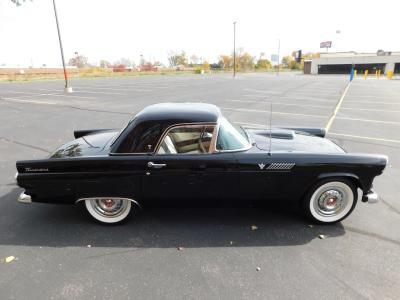 1955 Ford Thunderbird