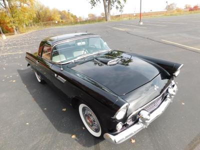 1955 Ford Thunderbird