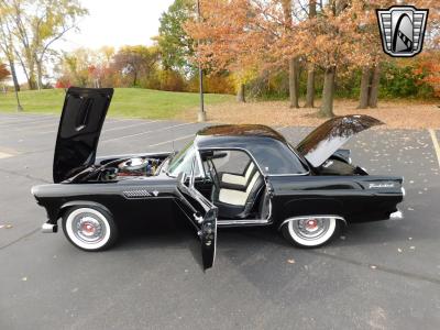 1955 Ford Thunderbird