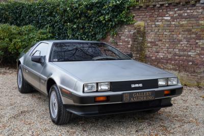 1982 DeLorean DMC-12