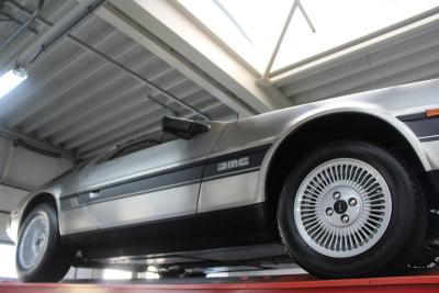 1982 DeLorean DMC-12