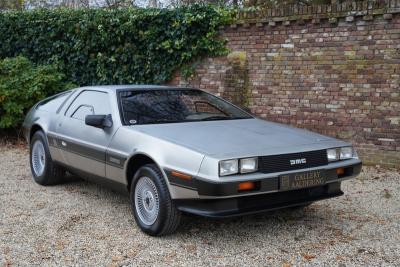 1982 DeLorean DMC-12