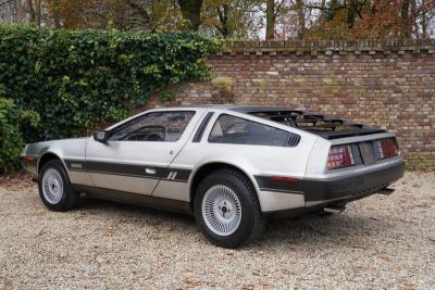 1982 DeLorean DMC-12