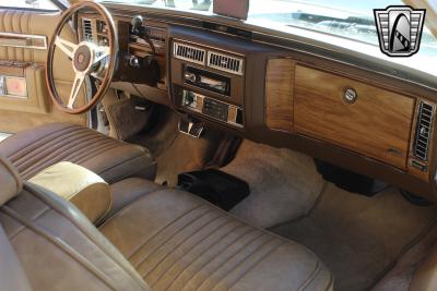 1982 Cadillac Coupe DeVille