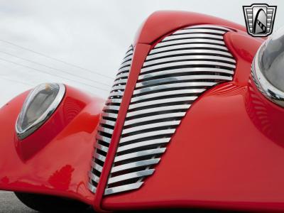 1939 Ford Custom