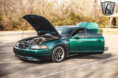 2001 Ford Mustang