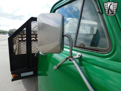 1952 Chevrolet 2 1/2 Ton Flatbed