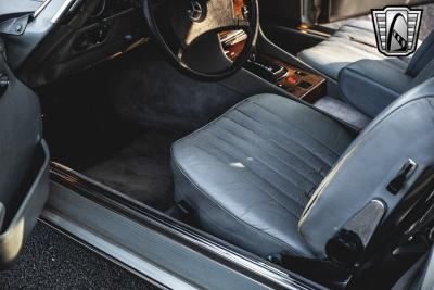 1985 Mercedes - Benz 380SL