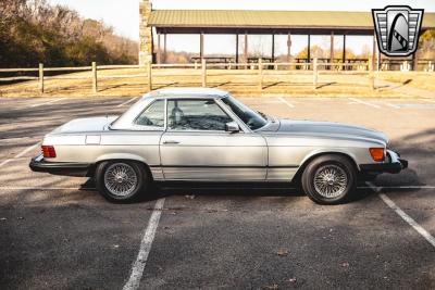 1985 Mercedes - Benz 380SL