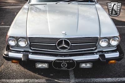 1985 Mercedes - Benz 380SL