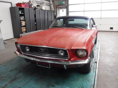 1968 Ford Mustang J code