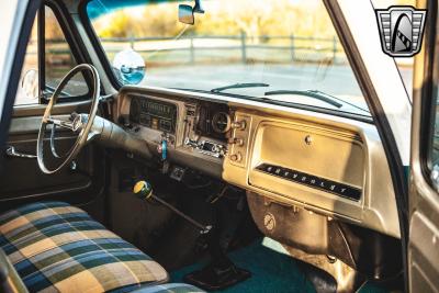 1966 Chevrolet Suburban