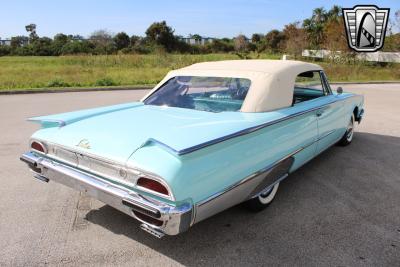 1960 Ford Sunliner